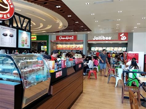 Leading fast food chains in the Philippines 2022 .